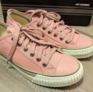 PF Flyers Center Low Canvas Pink Sneakers - women 8.5/men 7